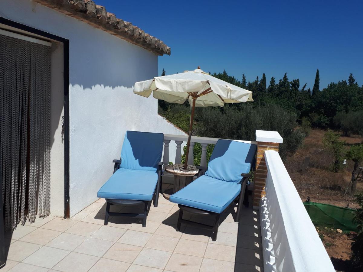 Allotjament i esmorzar Casa De *